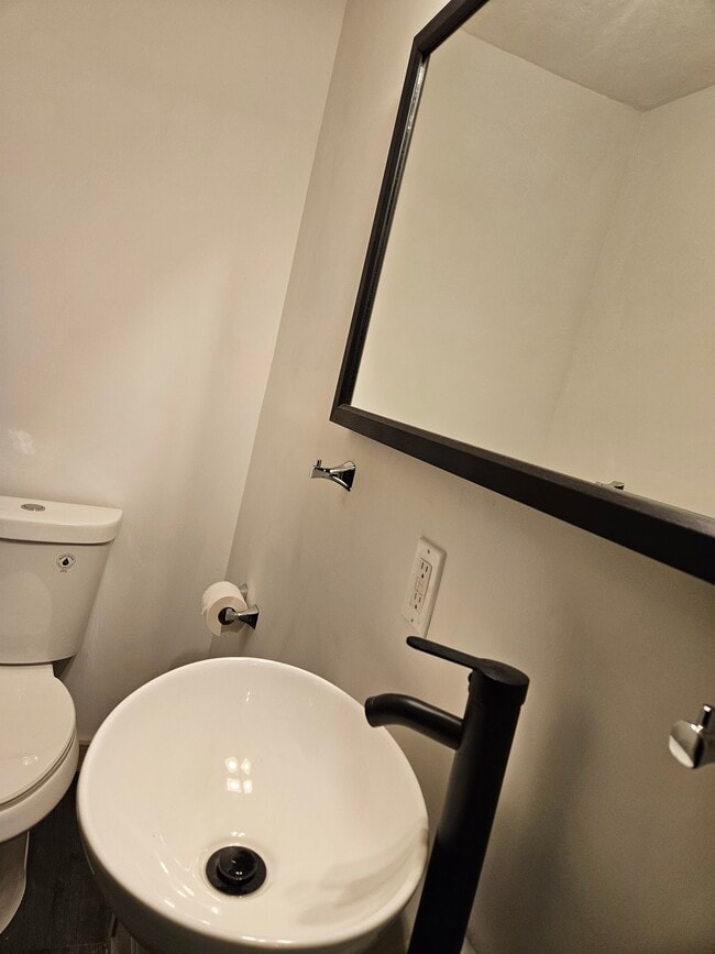 Photo - 1446 Old Ballpark Rd