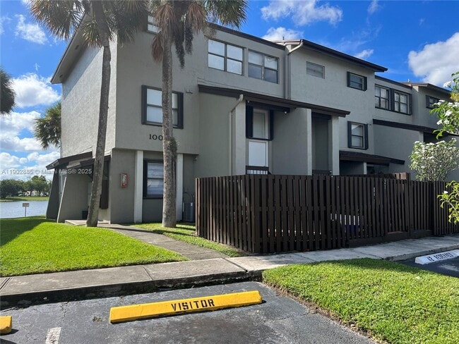 Photo - 10060 NW 9th St Cir