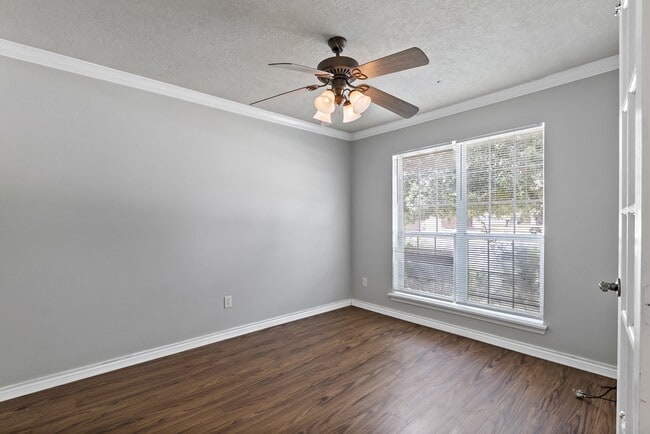 Photo - 1017 Bougainvillea St