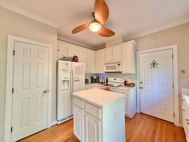Photo - 1105 Banbury Woods Pl