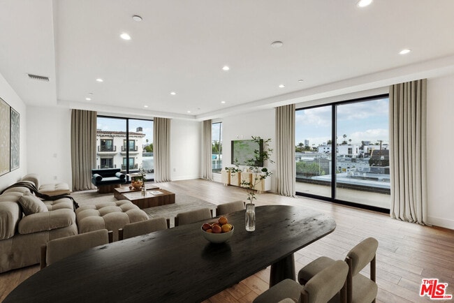 Photo - 725 Croft Ave Unit 109