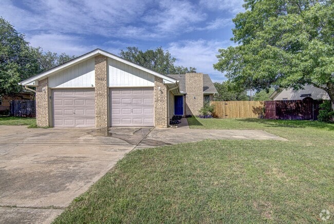 Building Photo - 3603 Rocky Hollow Trail Unit - A Rental