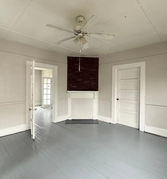 1610 3rd Ave
