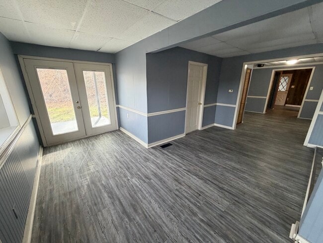 Photo - 13450 Hawbuck Rd