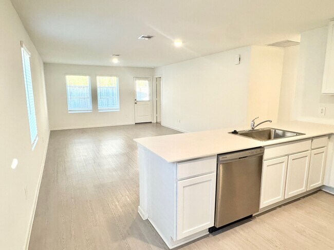 Photo - 1487 Cactus Rose Dr