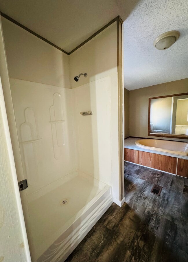 Photo - 286 Vestry Rd