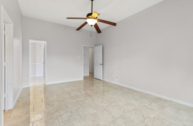 Photo - 21812 Whispering Forest Dr