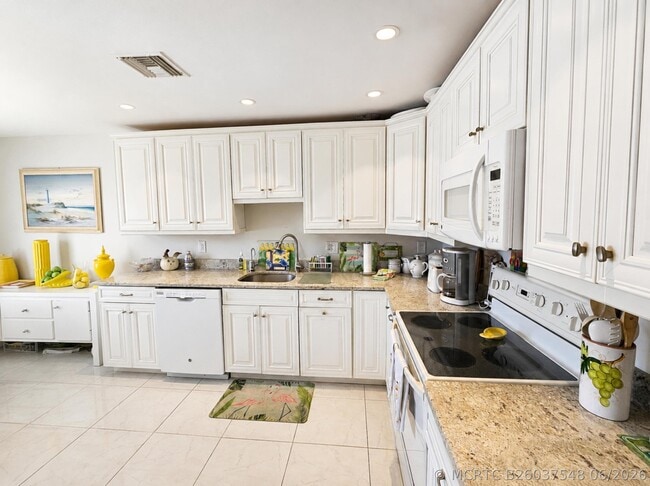 1440 NW 20th Ave Unit 104