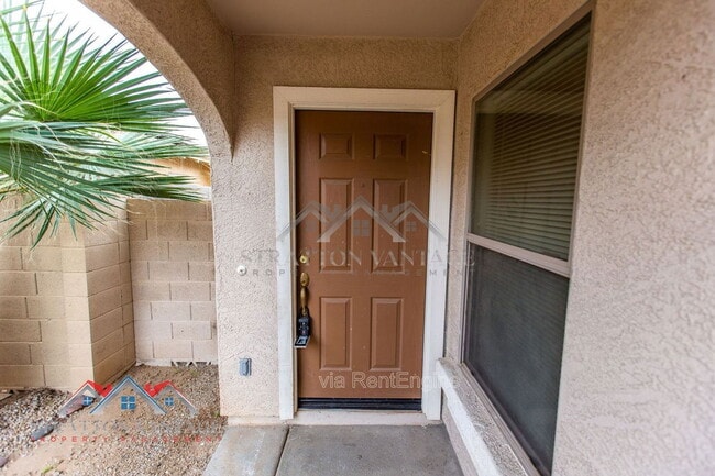 Photo - 17739 W Redfield Rd