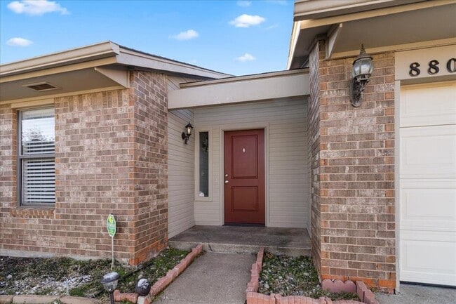 Photo - 8800 NW 92nd St