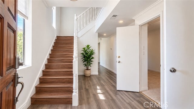 1002 W Huntington Dr