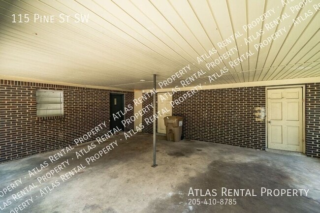 Photo - 115 Pine St SW