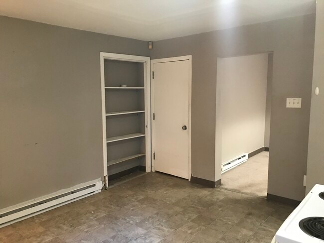 Photo - 102 Main St Unit Rear