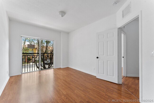 Photo - 1407 S Santa Catalina Cir