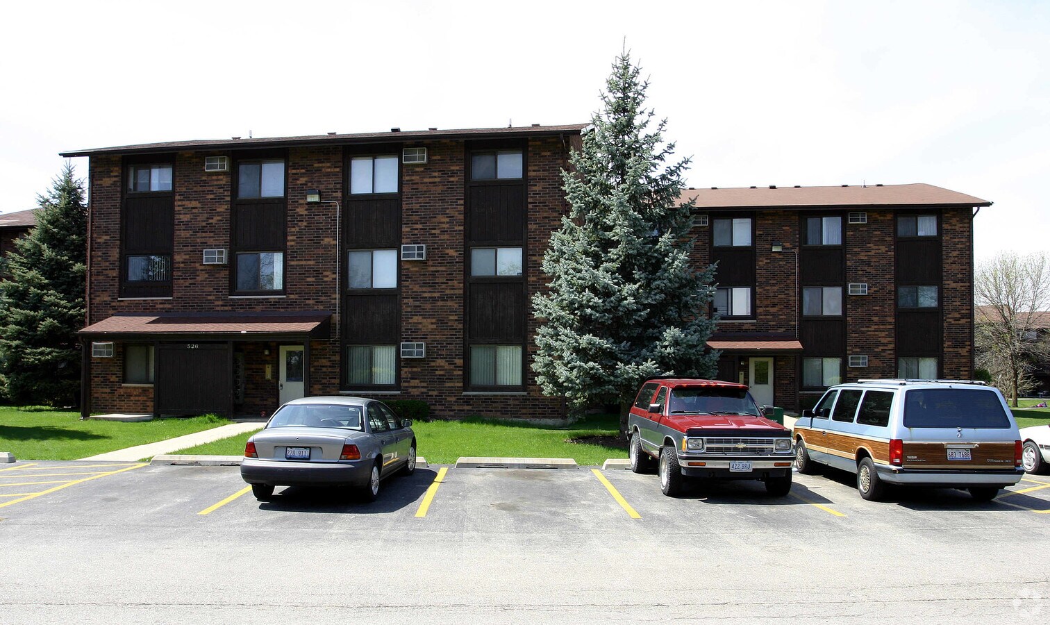 Chestnut Ridge Apartments - Chestnut Ridge Apartments