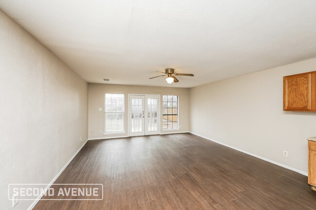 Photo - 9124 Pinehaven Dr