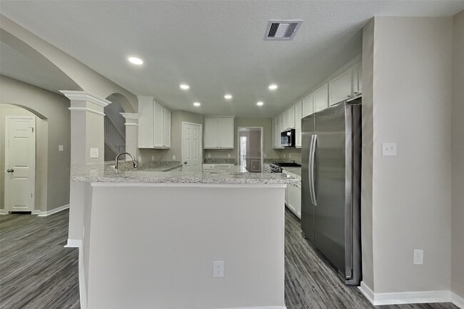 Photo - 438 Pinewood Ridge Dr