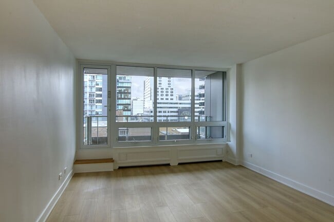 Photo - 1975 Maisonneuve Blvd W Unit 902