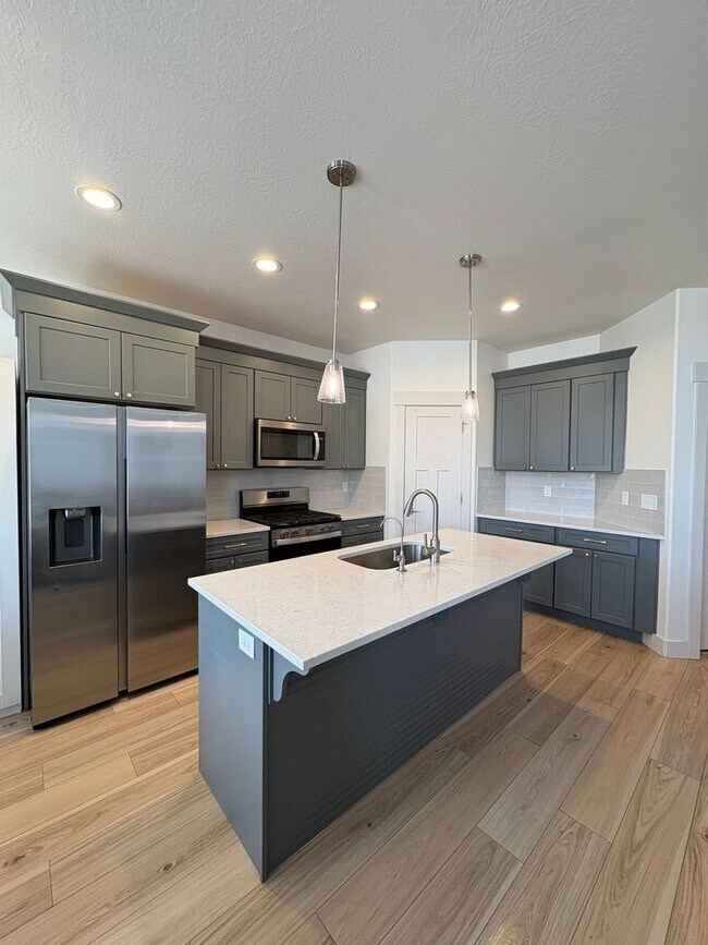 Photo - 1754 N Blaze Ln Unit 1754 N Blaze Ln