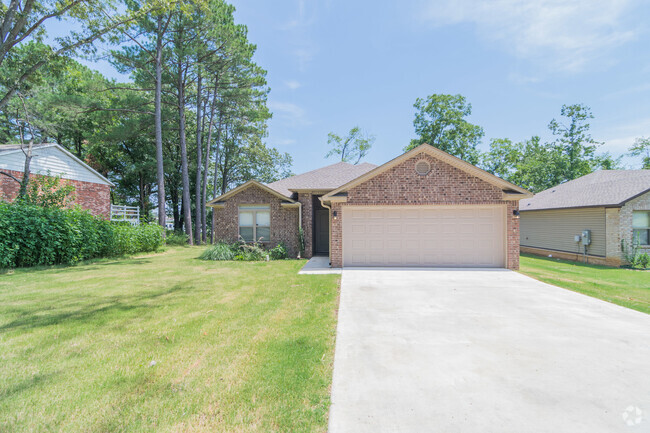 Building Photo - 3 Bed 2 Bath in Nettleton Rental