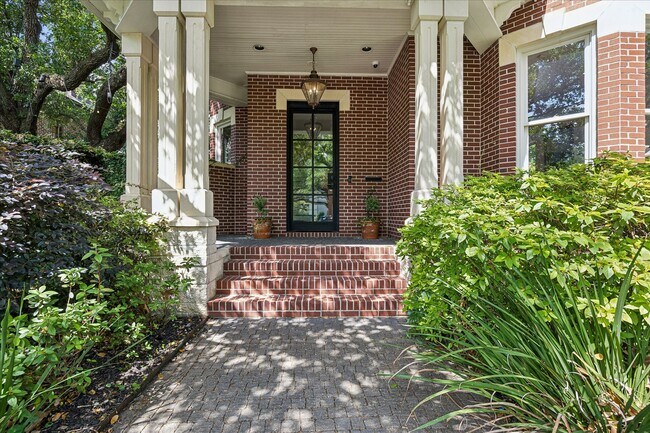 Photo - 2368 Timber Ln