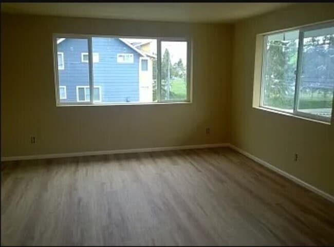 Photo - 5215 38th Ave SW Unit 2