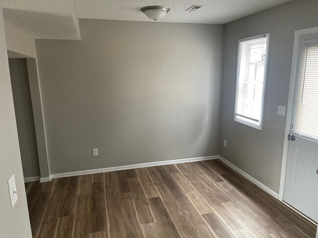 Photo - 3010 SE 17th St Unidad 3010 SE 17th Street