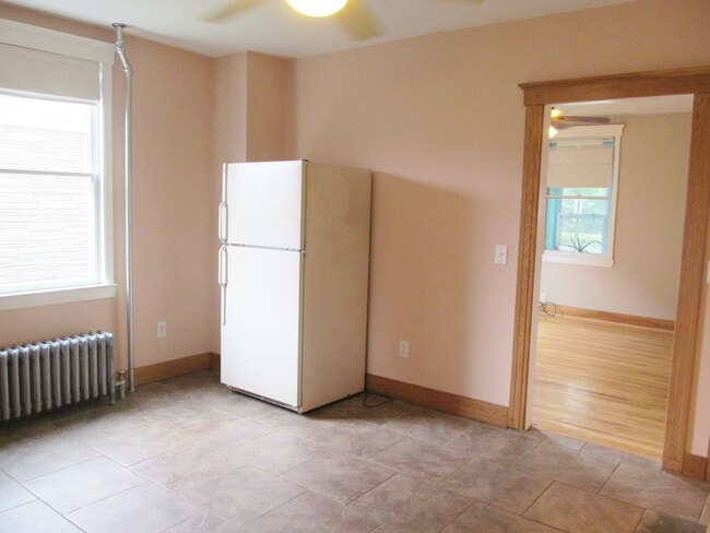 Photo - 88 Thompson St Unit 2