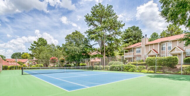 Courts at Waterford