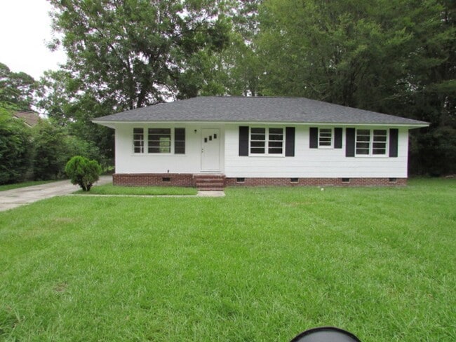 Building Photo - Close to Crosswell Elementary Rental