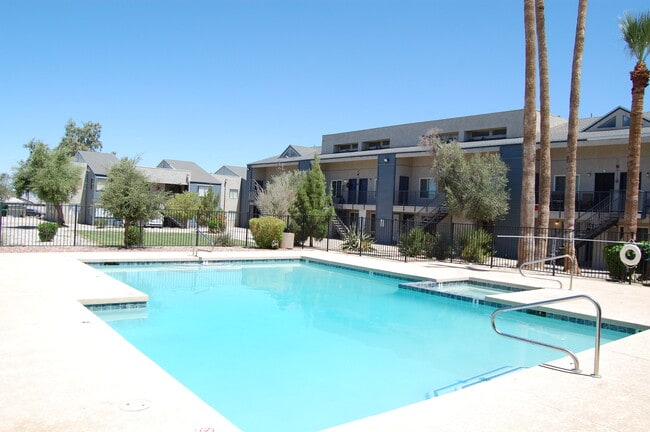 Building Photo - Arbor Village