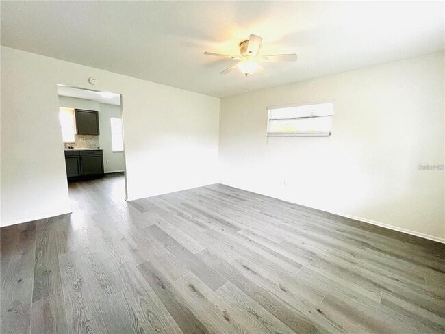 Photo - 1509 Phyllis St