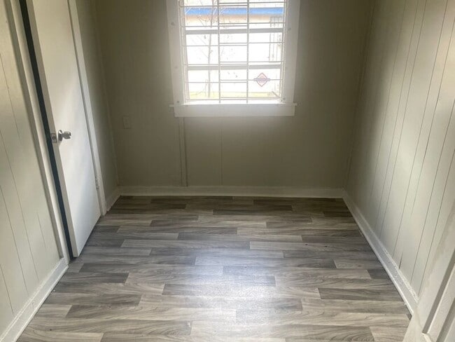 Photo - 2934 Randolph St