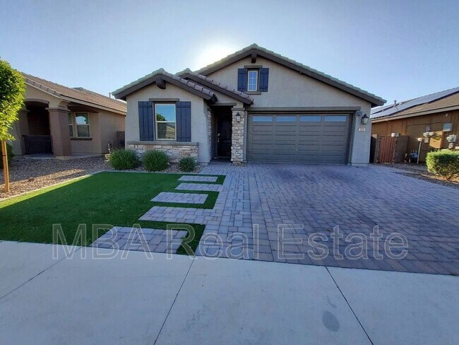 Building Photo - 704 N 152nd Dr Rental