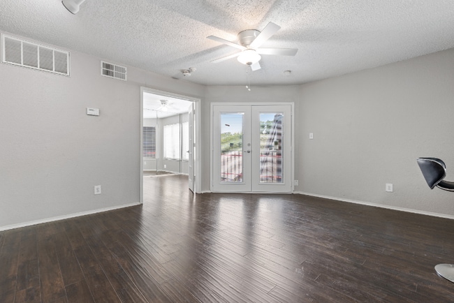 Photo - 1712 Baird Farm Cir Unidad 2303 Rental