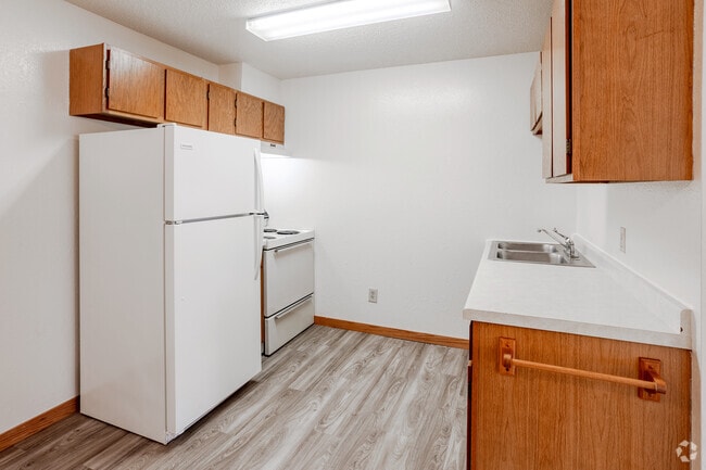 1HAB, 1BA - 636 ft² - Kents West Apartments