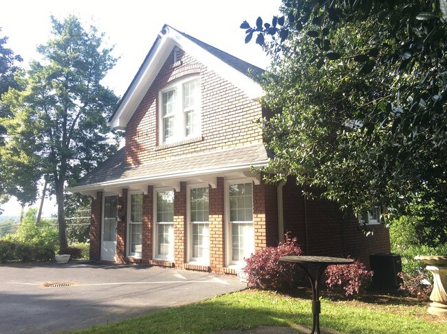 Photo - Fortwood Flats