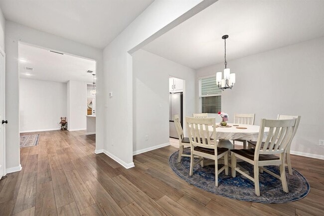 Photo - 236 Travis Ln