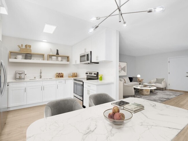 Photo - 1945 S. Garth Ave