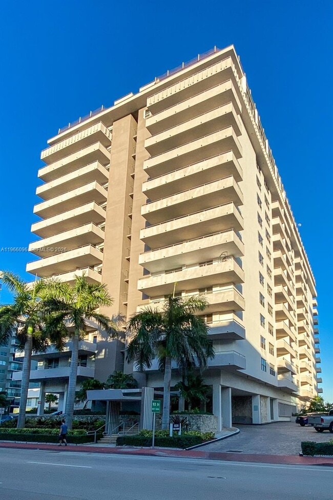 Photo - 9225 Collins Ave Unit 609