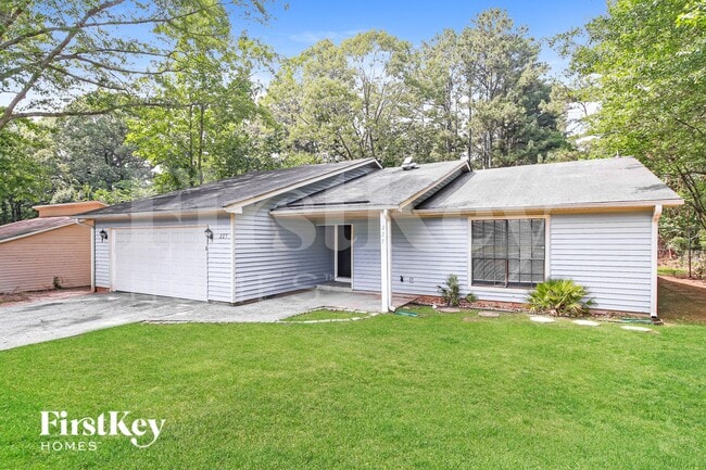 Photo - 227 Avalon Way