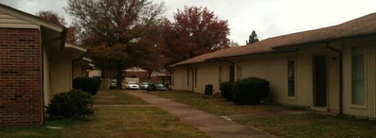 Brookfield Apartments - Brookfield Apartments