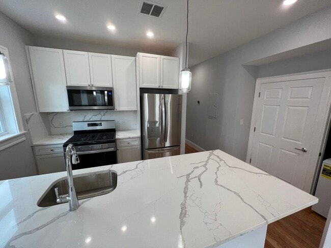 Photo - 29 Alpine St Unidad #2