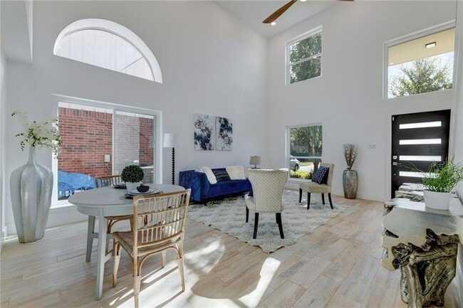 Photo - 4602 Everest Ln