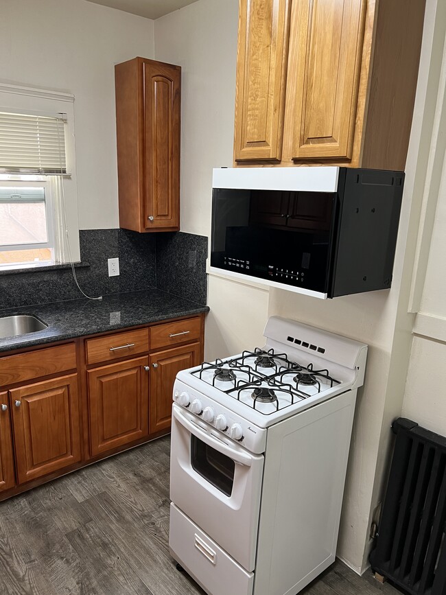 Photo - 2125 Hearst Ave