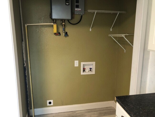 Photo - 2831 Pecan St