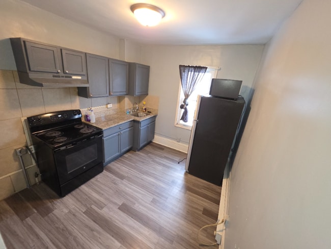 Photo - 11266 S Champlain Ave Unidad 3