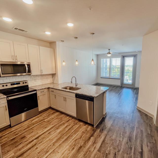 Photo - 1 bedroom in Grand Prairie TX 75050 Unit # 53