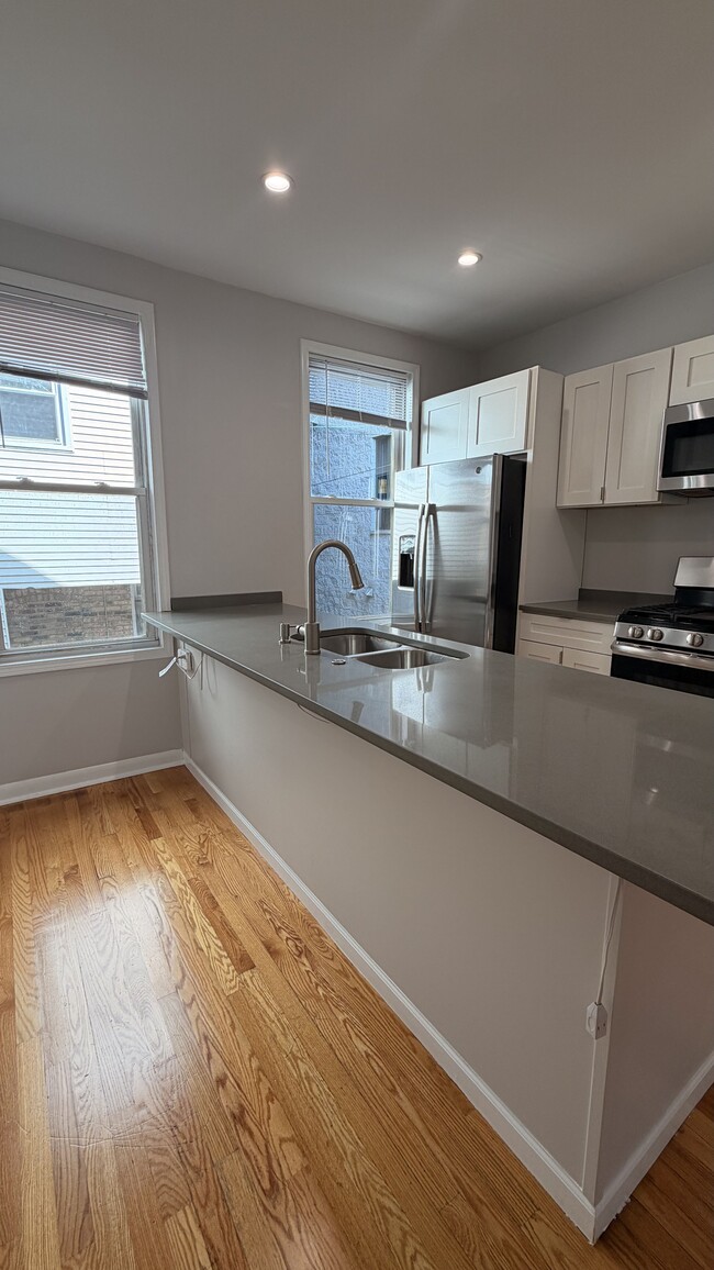 Photo - 1252 N Cleaver St