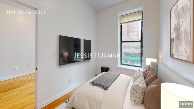 Photo - 1502 First Ave -3CD Unit 3CD